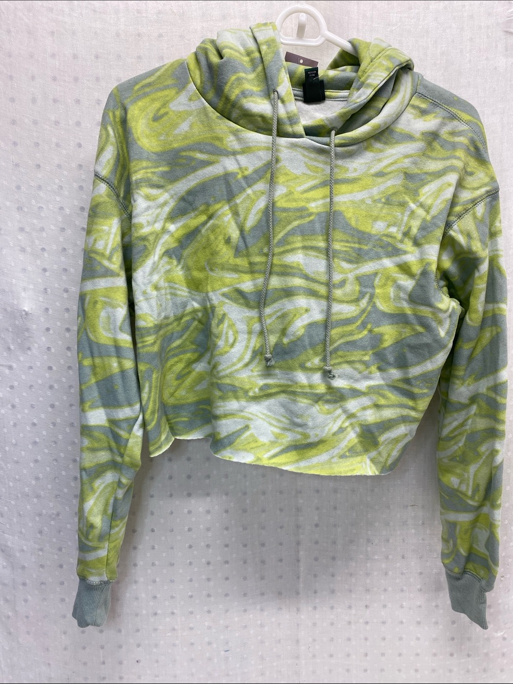 Wild Fable Green Swirl Tye dye swirl cropped hoodie NEW - Picture 2 of 8